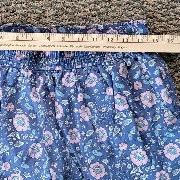 J Crew Pink and Blue Stretch Floral Beach Shorts Size Small - Picture 12 of 14